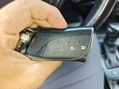 2021 Lexus ES 300h Hybrid Premium, белый — фото 9