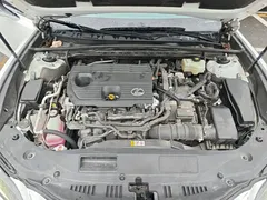 2021 Lexus ES 300h Hybrid Premium, белый — фото 20