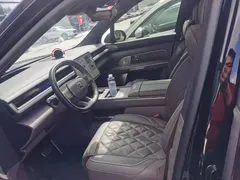 2026 Nio ES8 6-seat Executive Luxury, чёрный — фото 2
