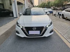 2021 Nissan Teana 2.0L XL Comfort, белый — фото 2
