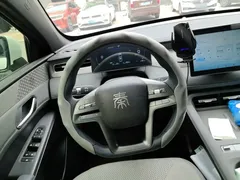 2025 BYD Qin PLUS DM-i PHEV Smart Driving 128km Advance, белый — фото 6