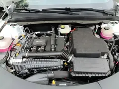 2025 BYD Qin PLUS DM-i PHEV Smart Driving 128km Advance, белый — фото 16