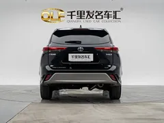 2022 Toyota Highlander 380T 4WD Premium 7-seat, чёрный — фото 6