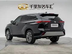 2022 Toyota Highlander 380T 4WD Premium 7-seat, чёрный — фото 8