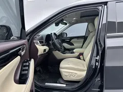 2022 Toyota Highlander 380T 4WD Premium 7-seat, чёрный — фото 9