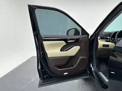 2022 Toyota Highlander 380T 4WD Premium 7-seat, чёрный — фото 11