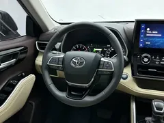 2022 Toyota Highlander 380T 4WD Premium 7-seat, чёрный — фото 22