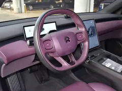 2024 Nio ET5T 75kWh Touring — фото 7