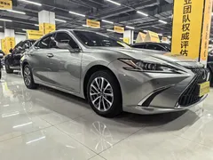 2021 Lexus ES 200 Excellence — фото 3