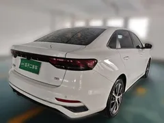 2023 Geely Emgrand 4th Gen Champion 1.5L CVT Premium, белый — фото 4