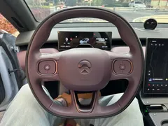 2024 Nio ET5T 75kWh Touring, синий — фото 9