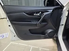 2022 Nissan X-Trail 2.0L 2WD Premium, белый — фото 11