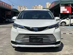 2023 Toyota Sienna 2.5L Hybrid Comfort, белый — фото 2