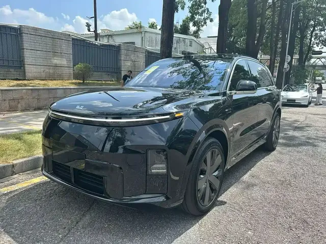 2026 Li Auto L8