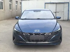 2022 Hyundai Elantra 1.5L CVT LUX Premium, синий — фото 2