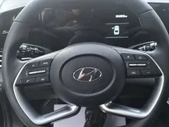 2022 Hyundai Elantra 1.5L CVT LUX Premium, синий — фото 13