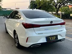 2022 Changan Eado PLUS 1.4T GDI DCT Premium, белый — фото 9