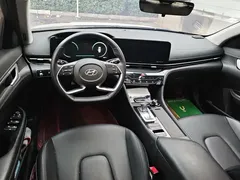 2021 Hyundai Mistra 1.8L CVT LUX Premium — фото 12