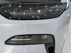 2026 Leapmotor C11 EV 640 Lidar Premium — фото 10