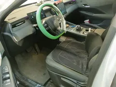 2025 BYD Qin PLUS DM-i PHEV Smart Driving 55km Leading, белый — фото 9
