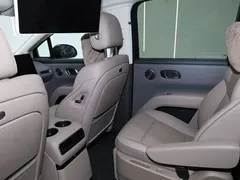 2025 Li Auto i8 Standard, чёрный — фото 11