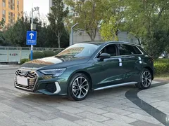 2021 Audi A3 Sportback 35 TFSI Sport, зелёный — фото 1