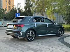 2021 Audi A3 Sportback 35 TFSI Sport, зелёный — фото 4