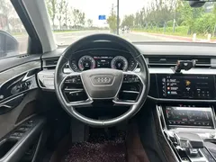 2022 Audi A8L 50 TFSI quattro Comfort Collector's Edition, чёрный — фото 13