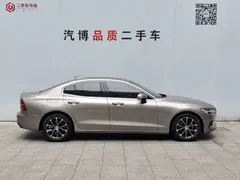 2021 Volvo S60 T4 Luxury — фото 7