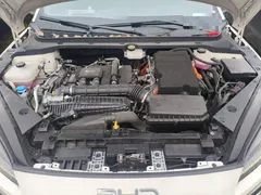 2024 BYD Seal 06 DM-i PHEV 120KM Premium, белый — фото 16