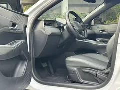 2025 BYD Qin PLUS DM-i PHEV Smart Driving 55km Leading, белый — фото 13