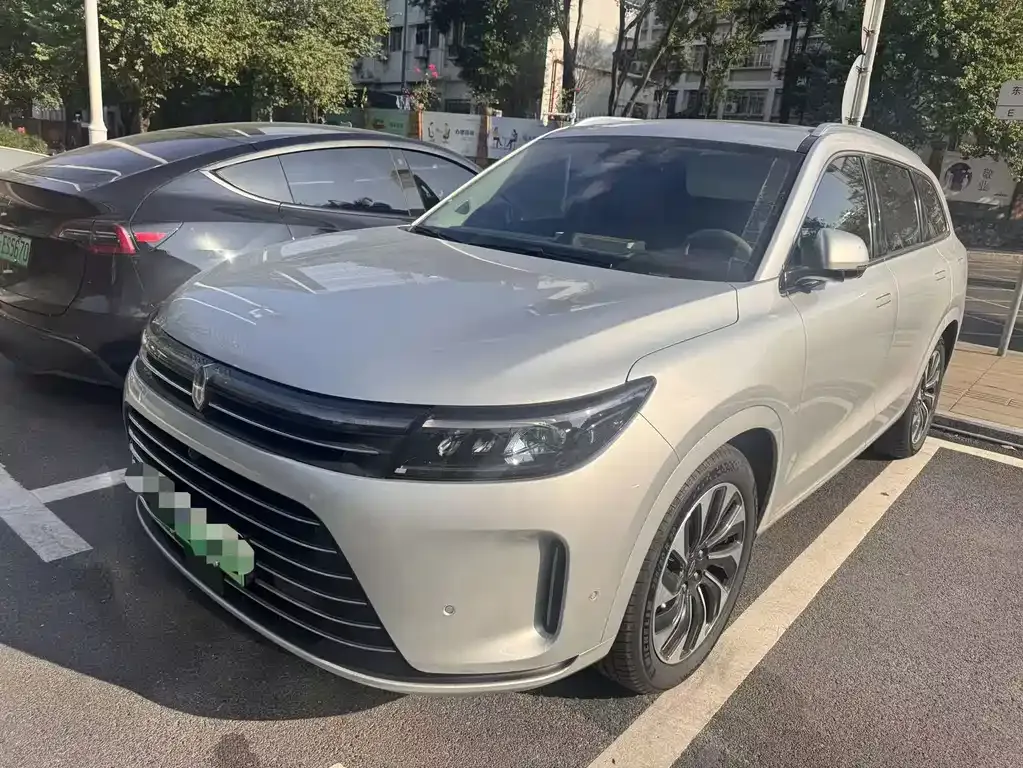 2024 Aito M7 1.5T RWD Plus 6-seat