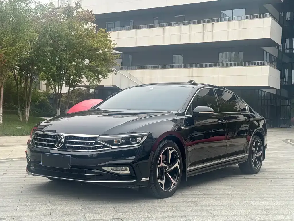 2023 Volkswagen Magotan 330TSI DCT Luxury