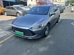 2024 BYD Qin PLUS DM-i PHEV 55km Honor Excellence — фото 1