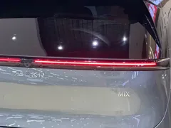 2025 Zeekr Mix Smart Driving — фото 4