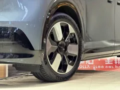 2025 Zeekr Mix Smart Driving — фото 18