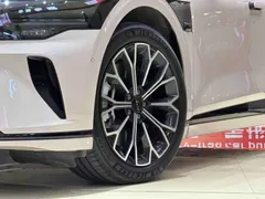2025 Zeekr 007 GT RWD ADAS 75kWh — фото 16