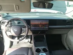 2024 Leapmotor C11 EV 580 Premium, чёрный — фото 10