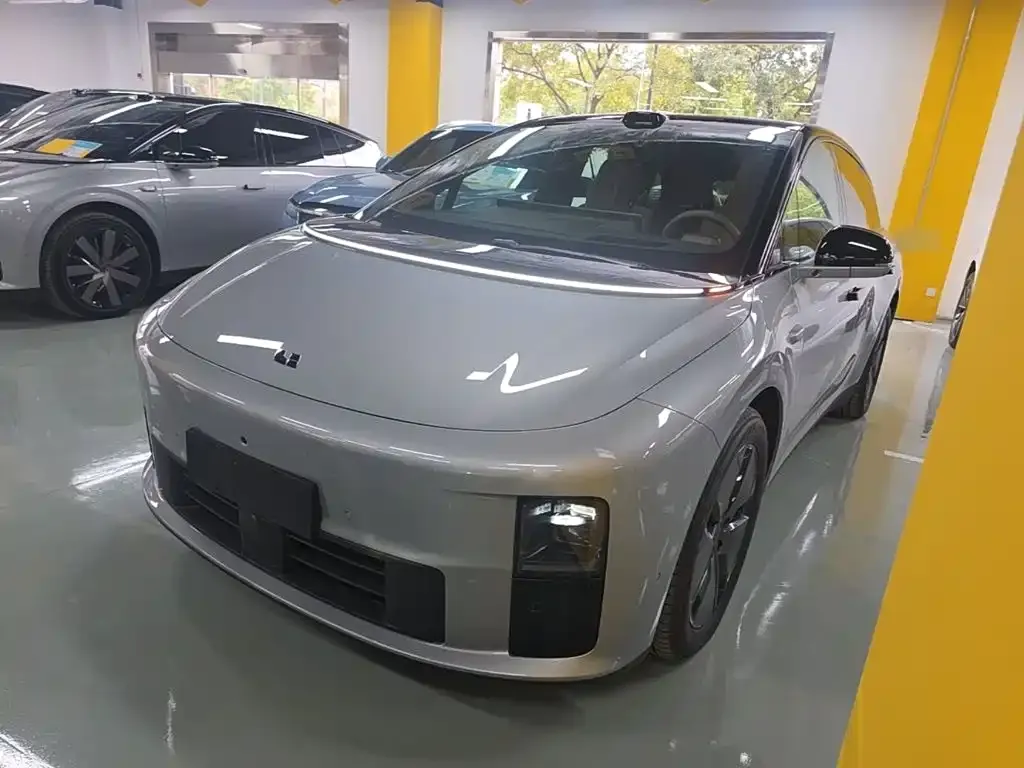 2025 Li Auto i6 2WD Standard