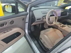2025 Li Auto i6 2WD Standard — фото 16