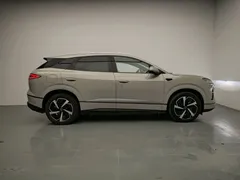 2025 BYD Sealion 06 DM-i PHEV 205 Pro — фото 8
