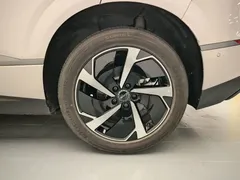 2025 BYD Sealion 06 DM-i PHEV 205 Pro — фото 16