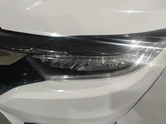 2022 Honda Vezel 1.5L CVT Elite, белый — фото 5