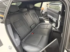 2025 Xiaomi YU7 4WD Pro, белый — фото 8