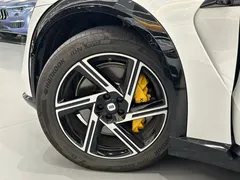 2025 Xiaomi YU7 4WD Pro, белый — фото 17