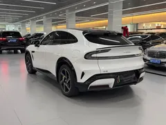 2025 Xiaomi YU7 4WD Pro, белый — фото 19