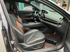 2022 Changan UNI-V 1.5T Sport — фото 6