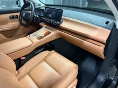 2026 Leapmotor C16 EREV 280 Lidar 6-seat, чёрный — фото 12