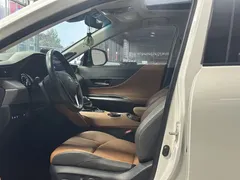 2022 Toyota Venza 2.0L CVT 2WD Premium, белый — фото 4