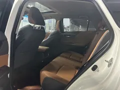 2022 Toyota Venza 2.0L CVT 2WD Premium, белый — фото 5